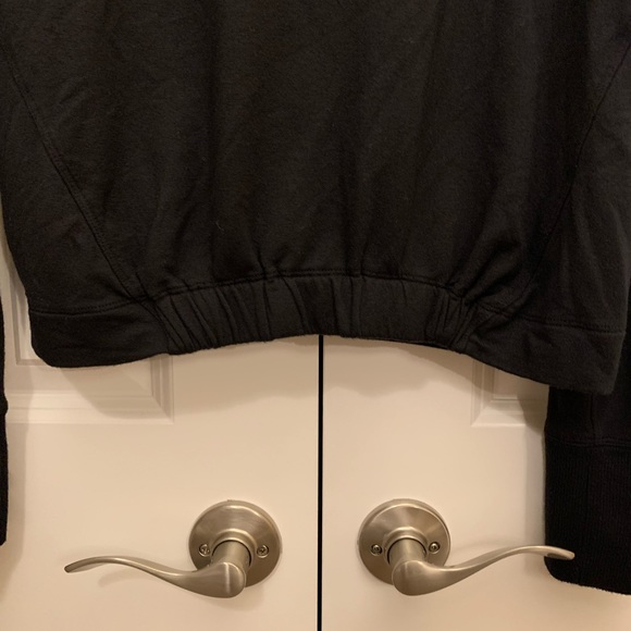 athleta front knot black top - Picture 4 of 6